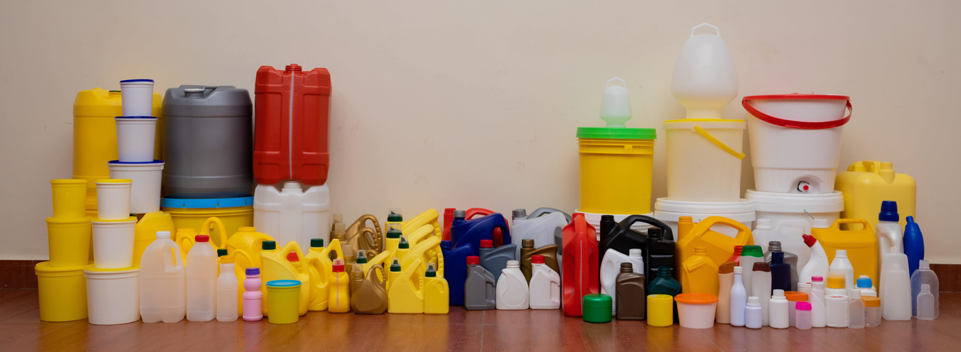 أخبار صناعة آلات نفخ القوالب: الطلب المتزايد على آلات نفخ القوالب الأوتوماتيكية